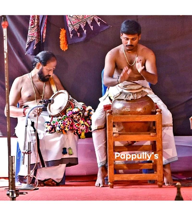 Mizhavu, Chakkiyarkooth, Koodiyattam