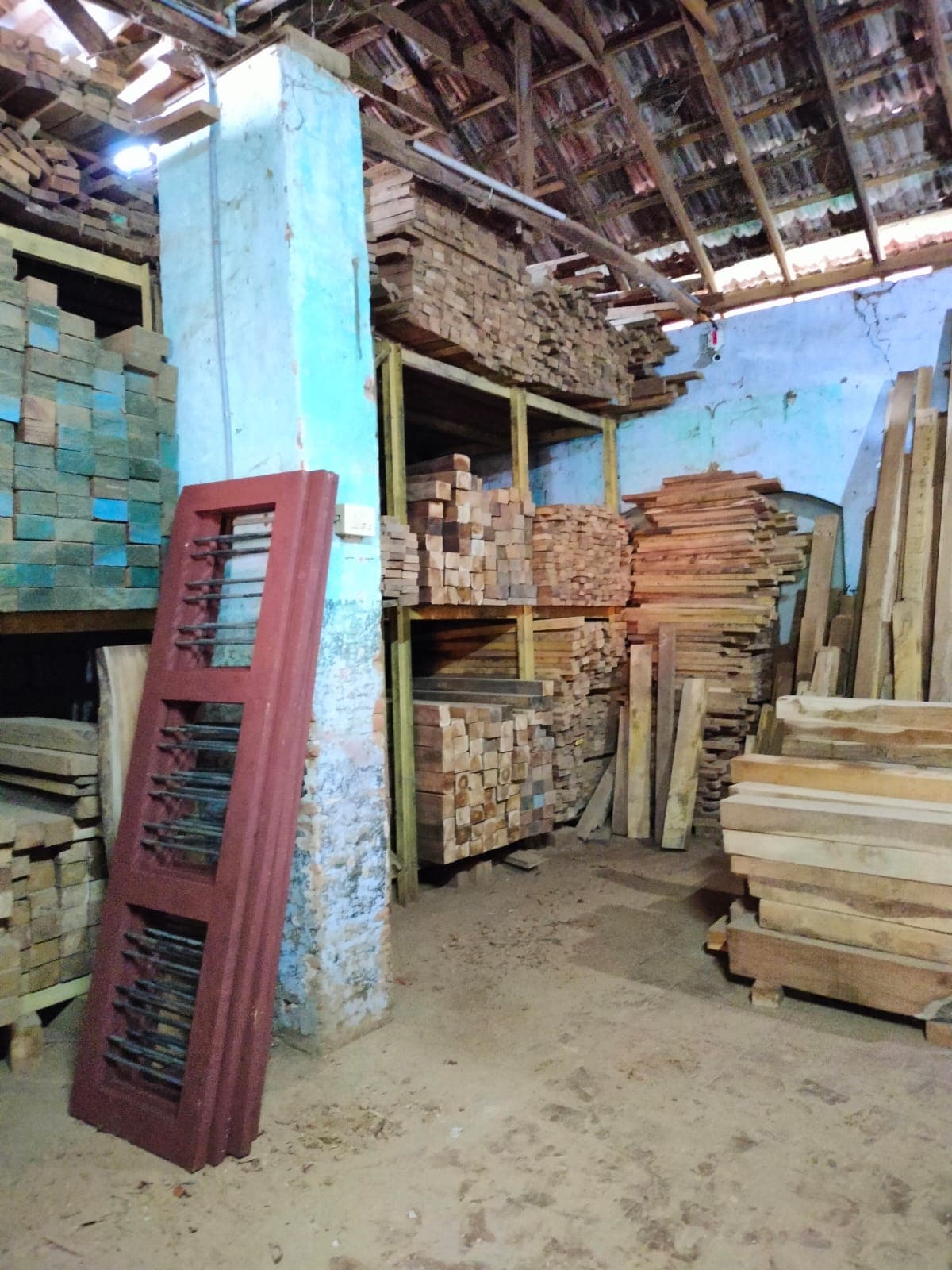 Mani Timber 