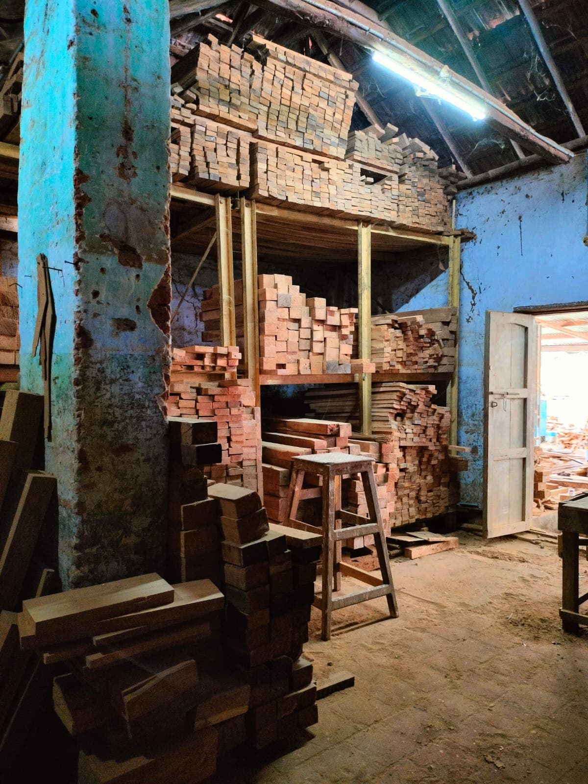 Mani Timber 
