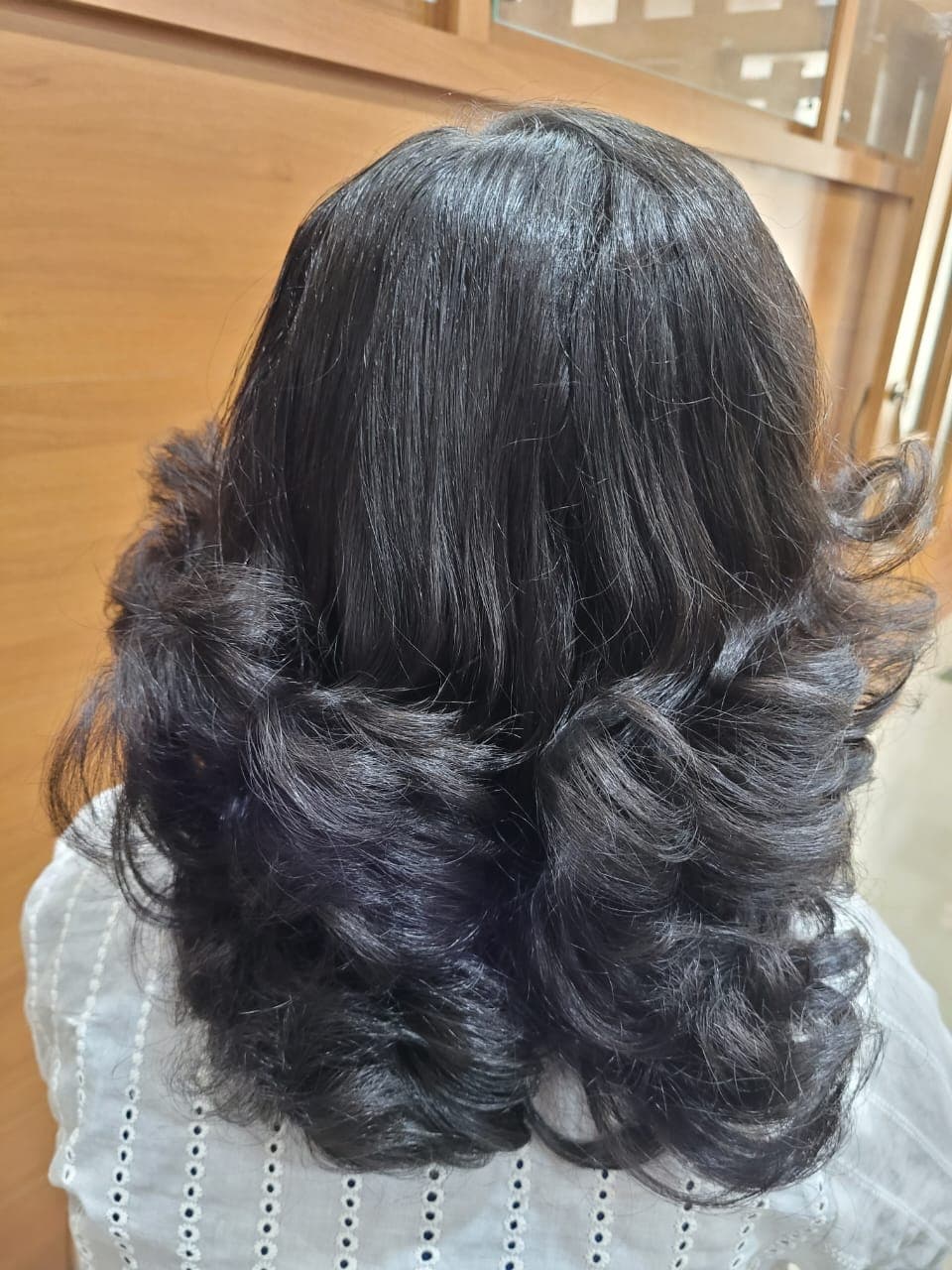 Mins Beauty Parlour Ladies and Kids