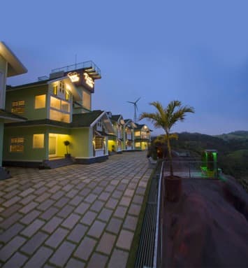 Foggy Knolls Resort