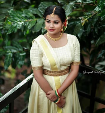 Greenery Beauty Parlour