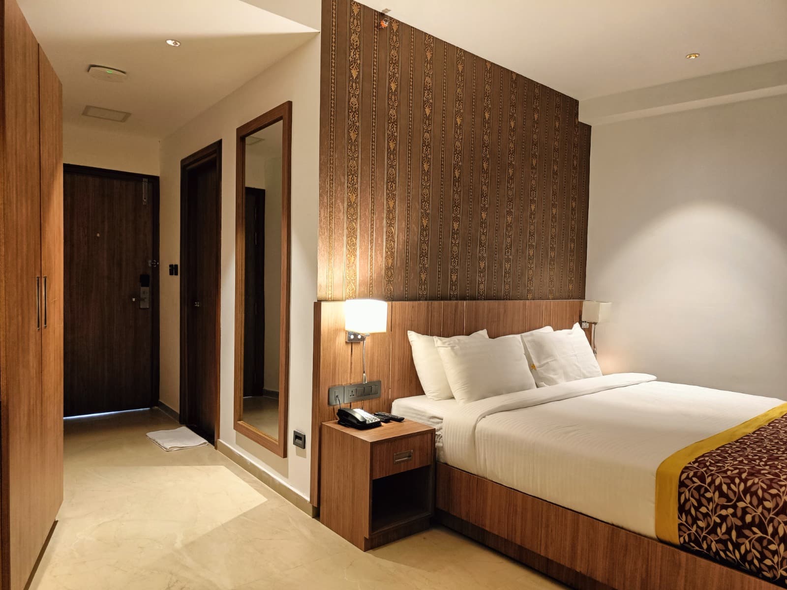 HOTEL SKY SIERRA