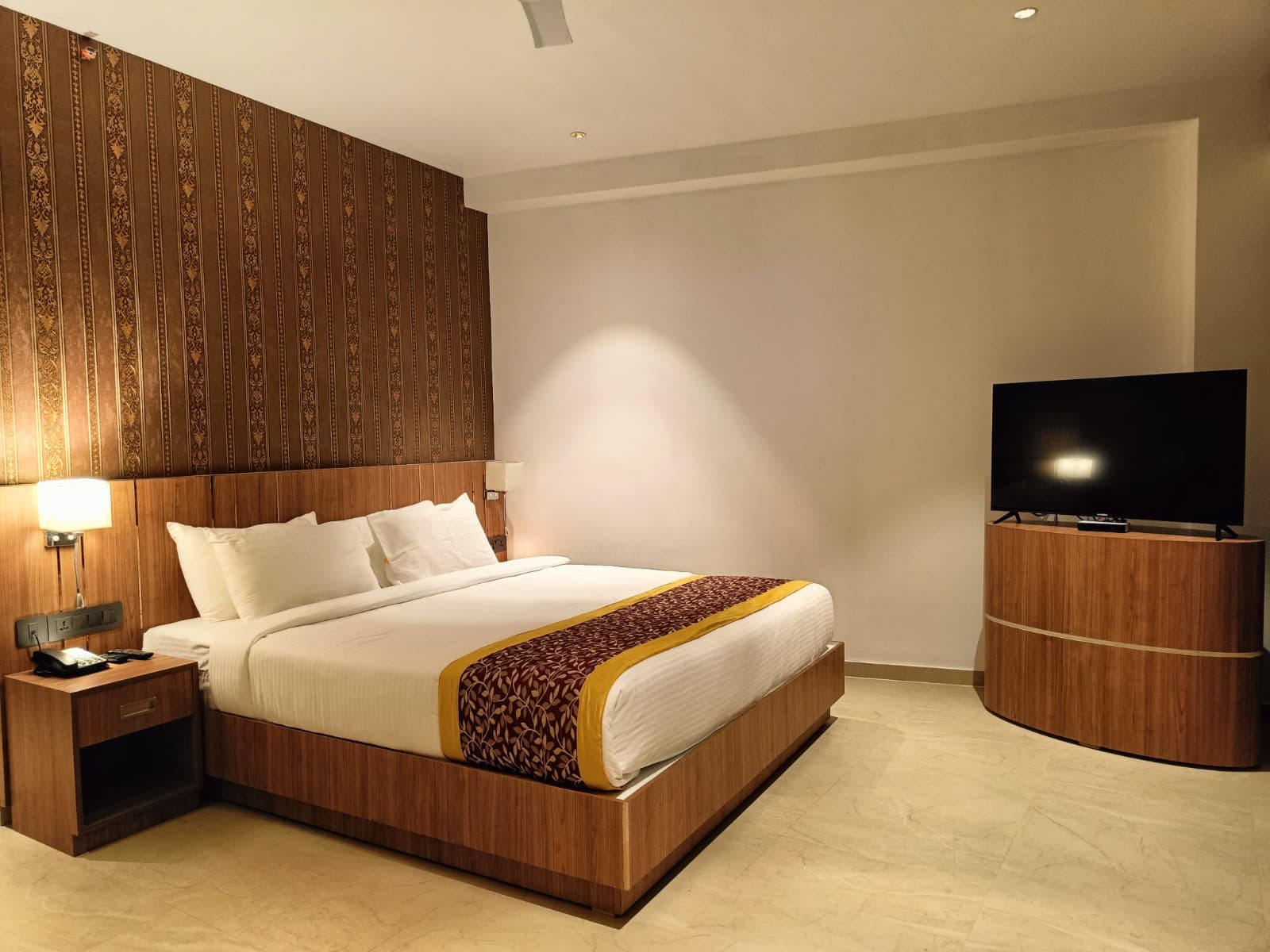 HOTEL SKY SIERRA