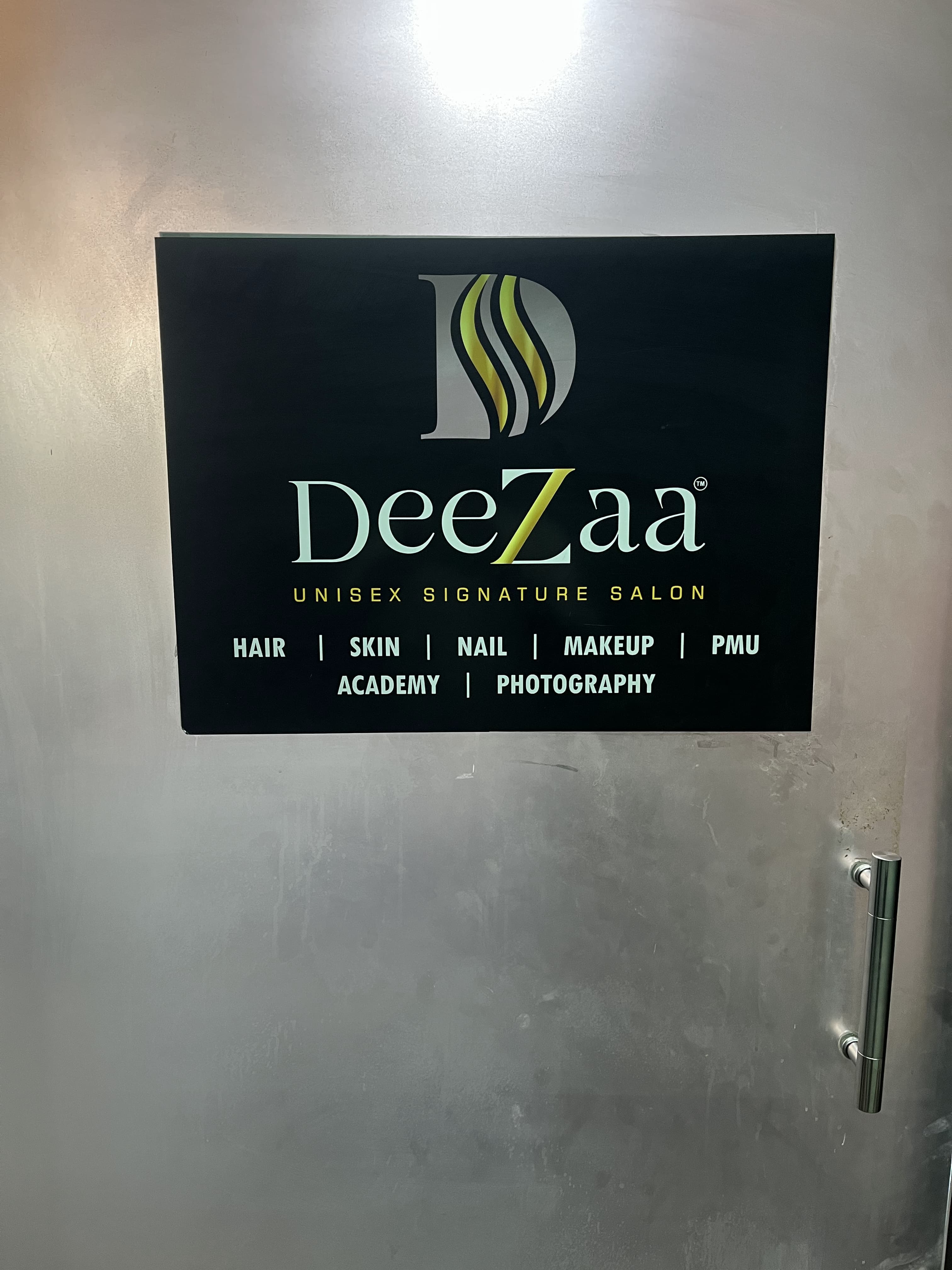 DeeZaa