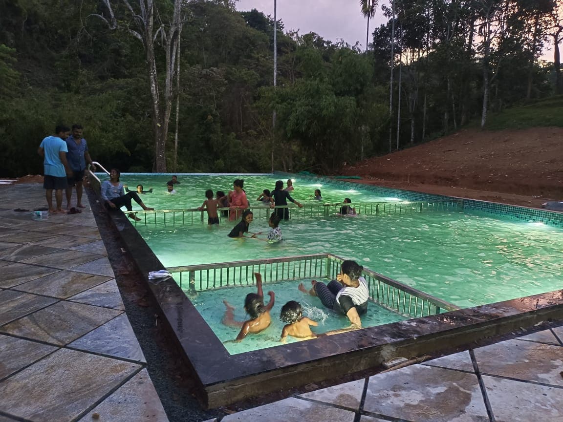 Kanthanpara Resort