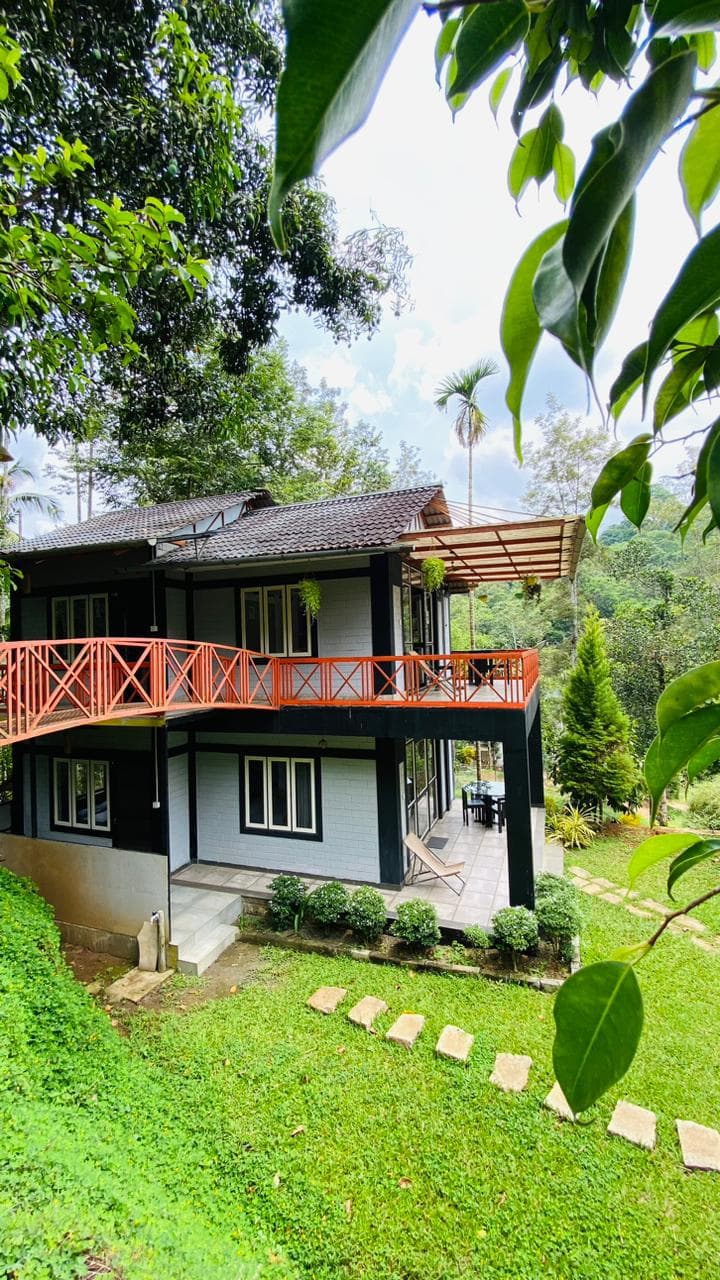 Kanthanpara Resort