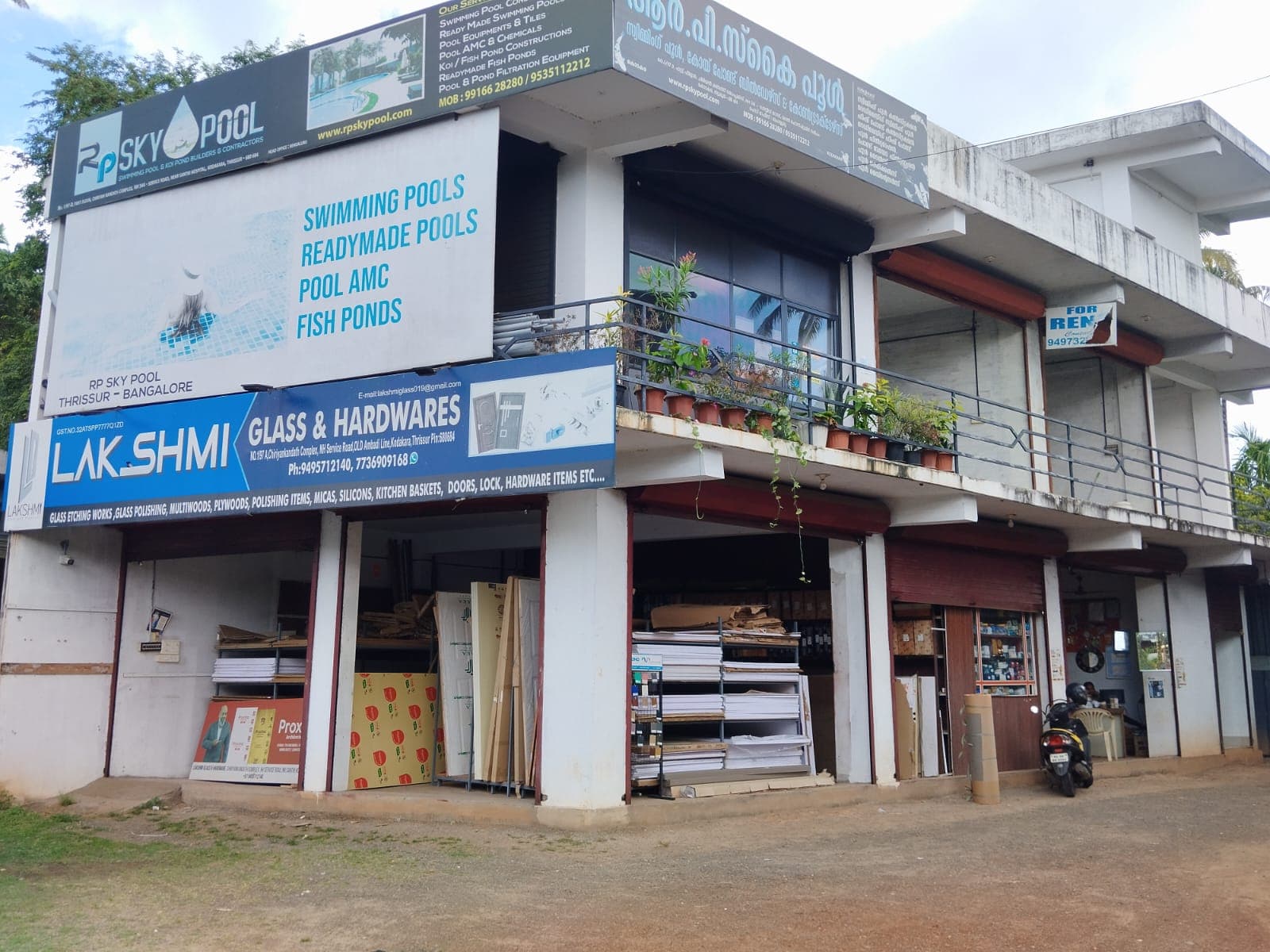 Lakshmi Glass & Hardwares