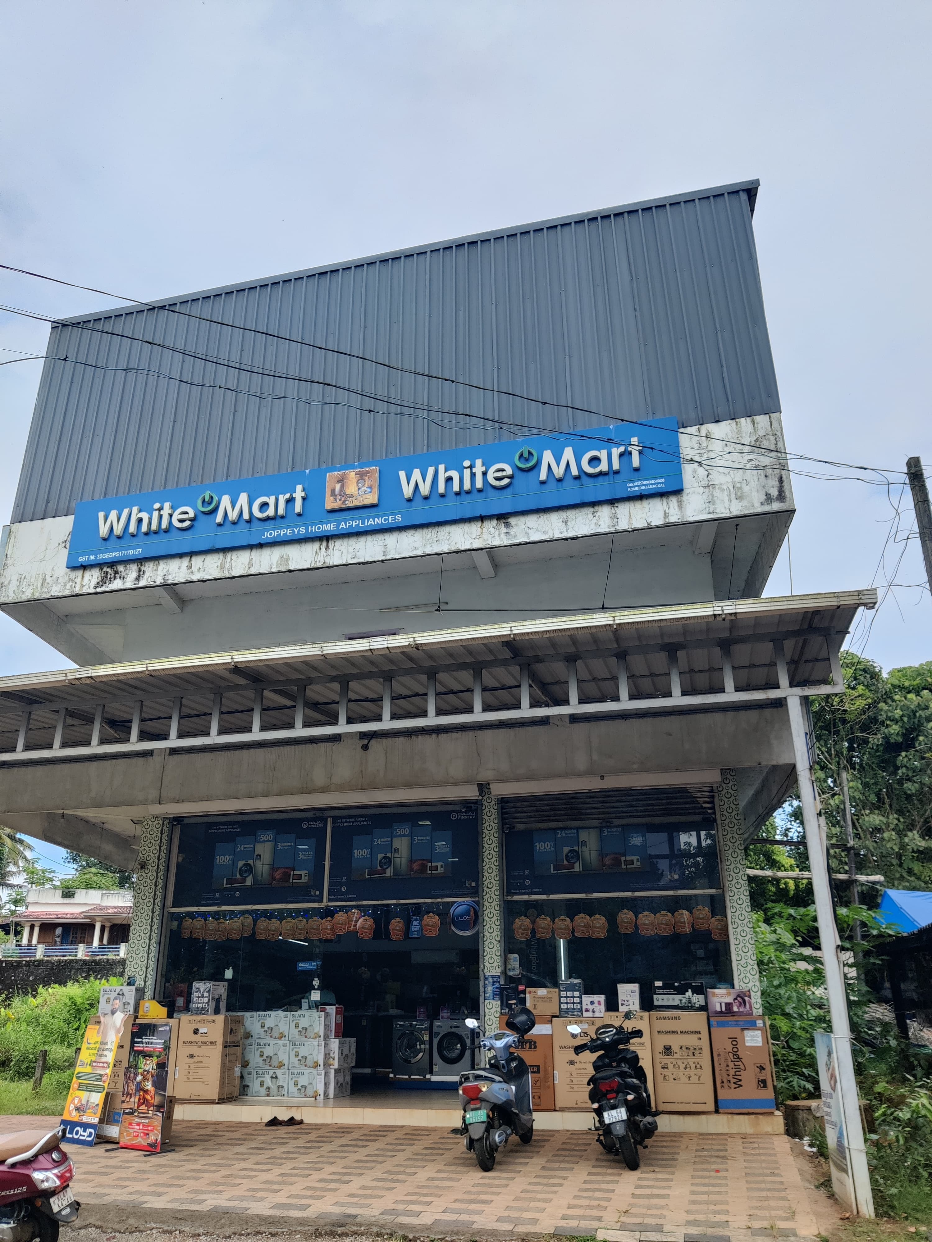 Joppey's White Mart