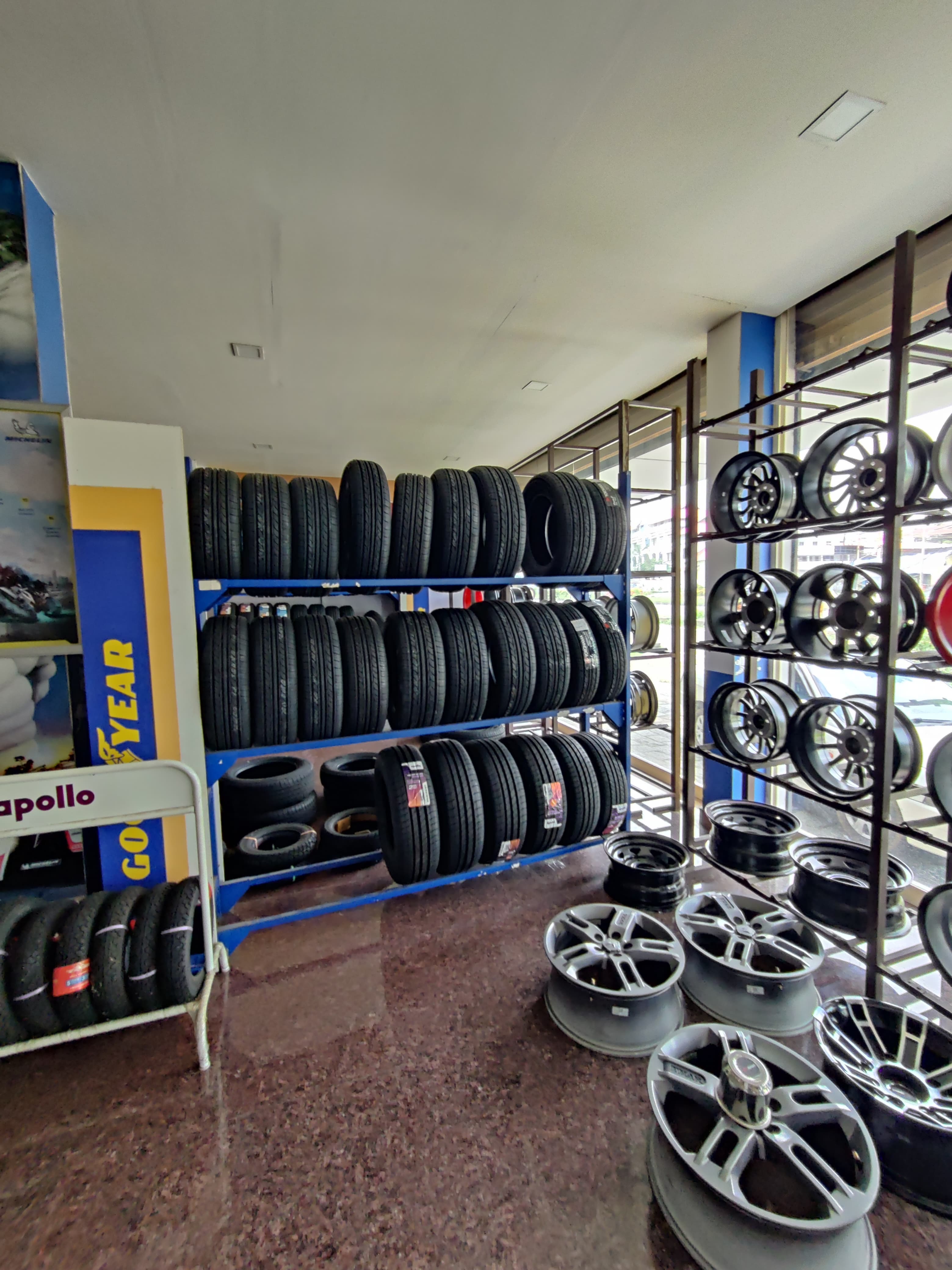 United Tyres
