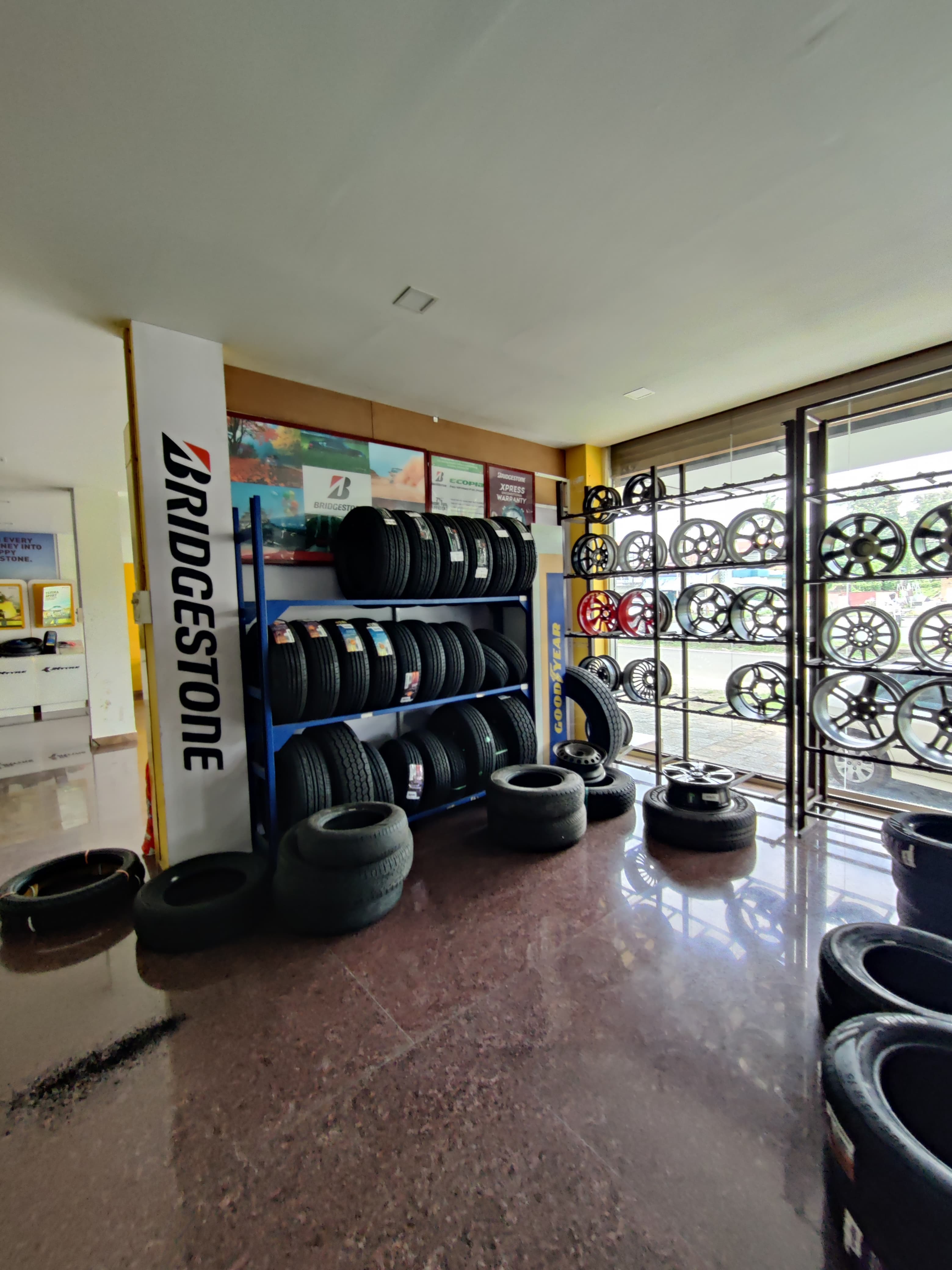 United Tyres