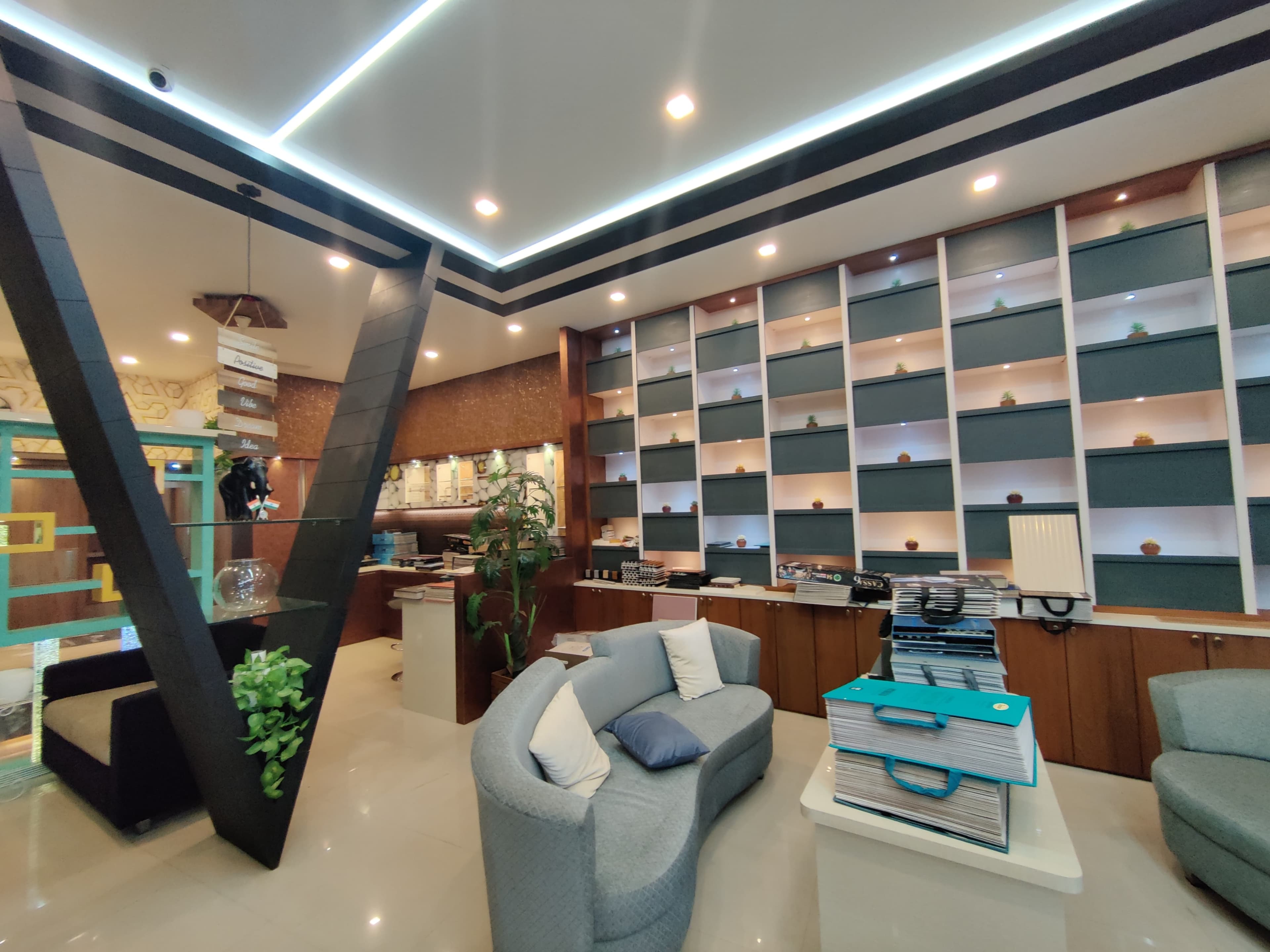 Vazhappilly Interiors