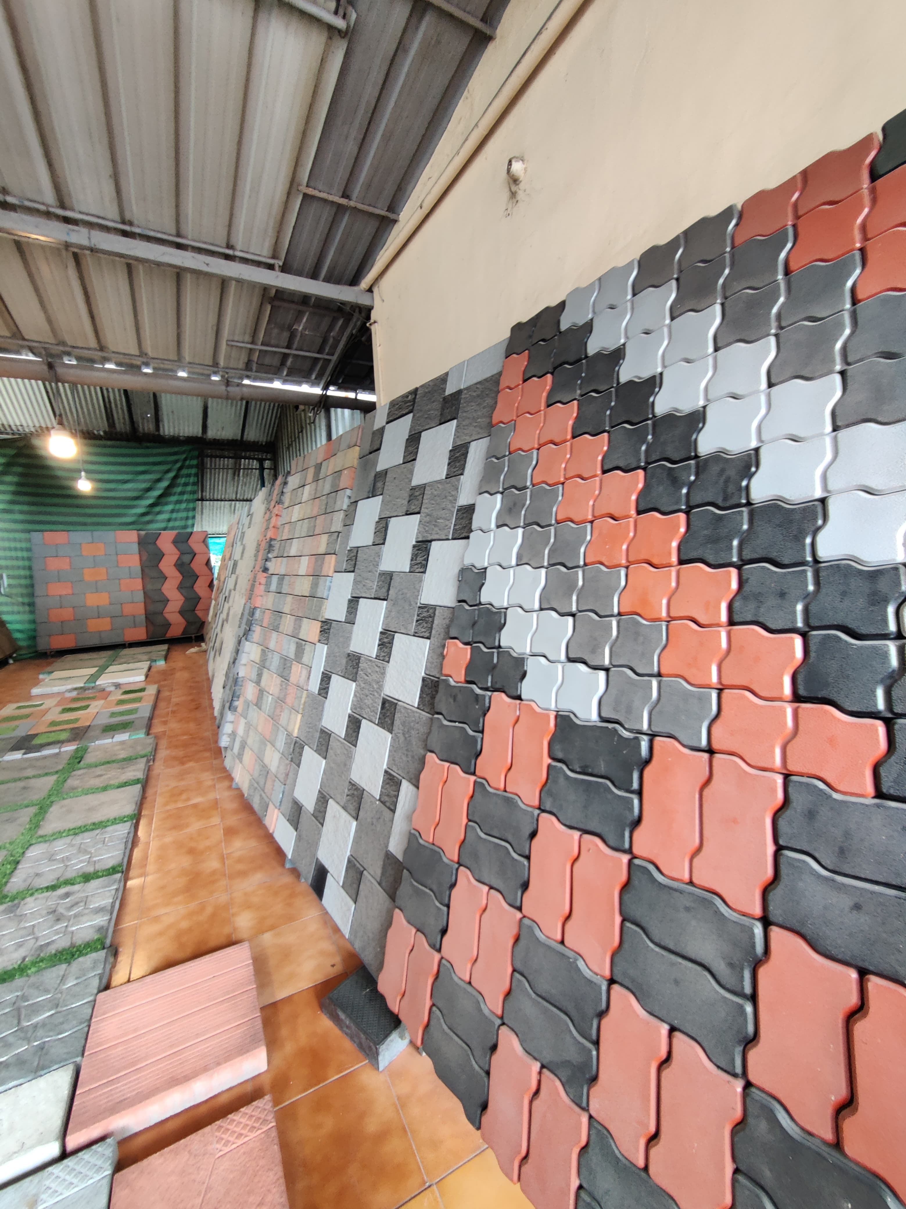 JAG Tiles