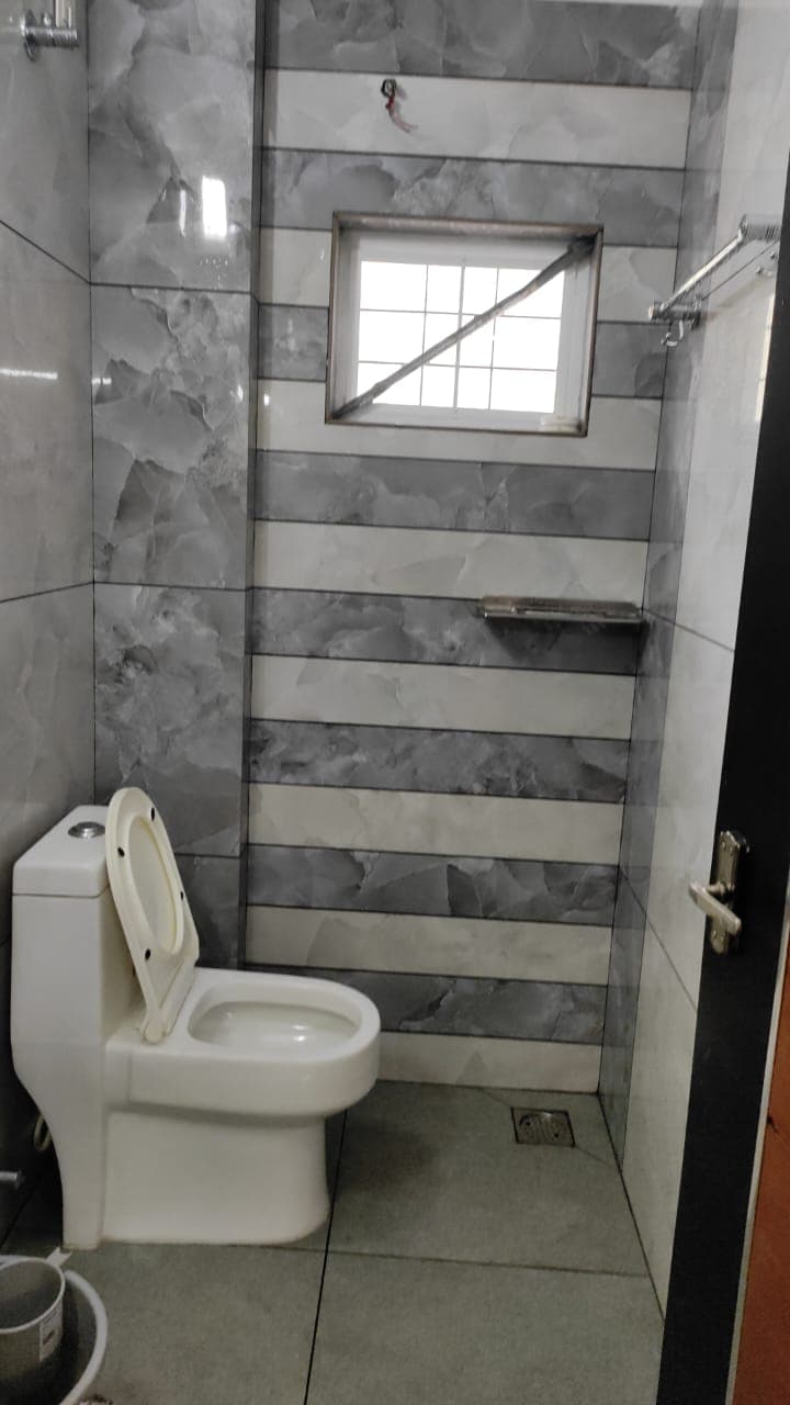 H Square Home Stay 