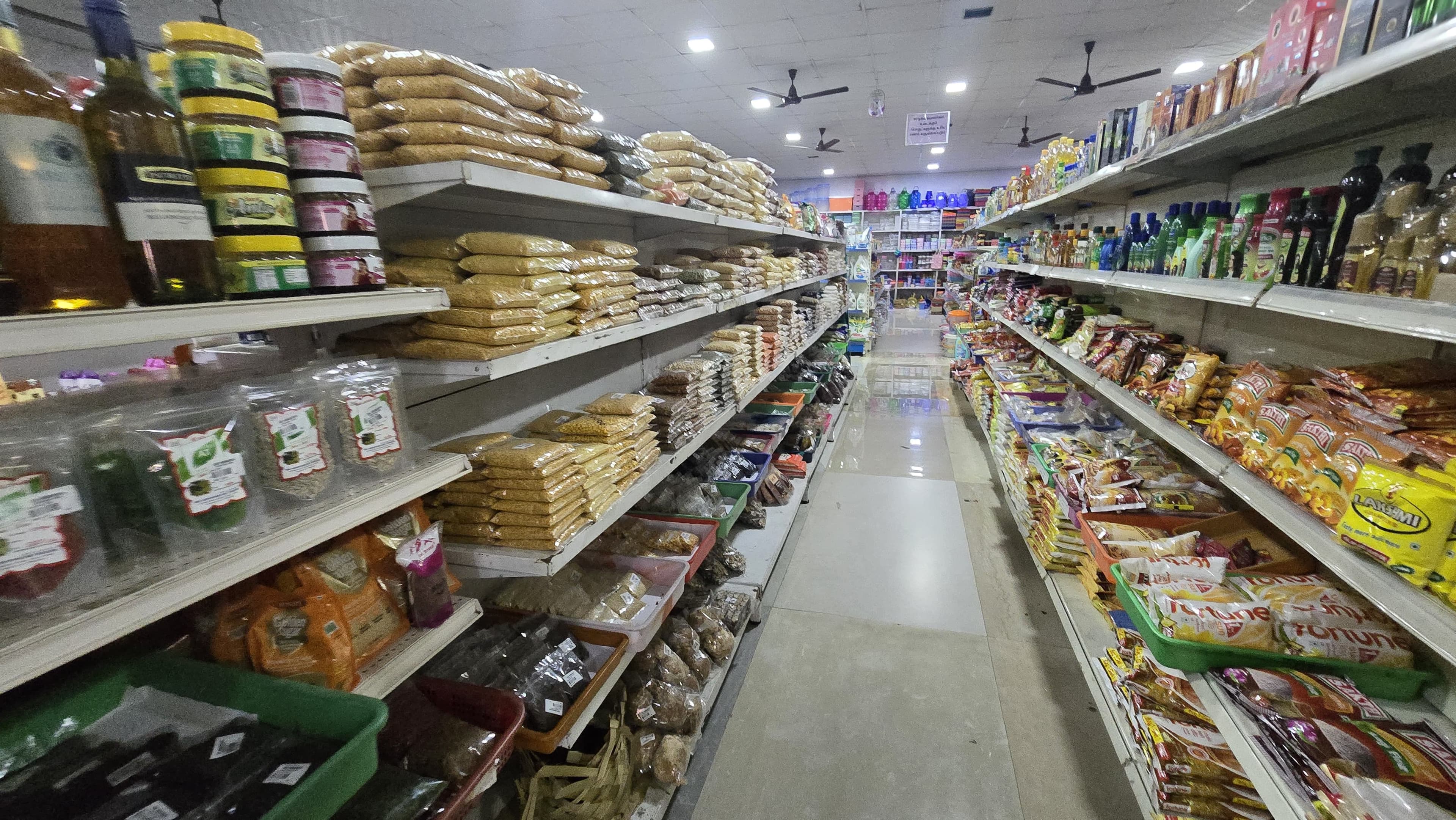 Sri Winnavika Super Smart Stores