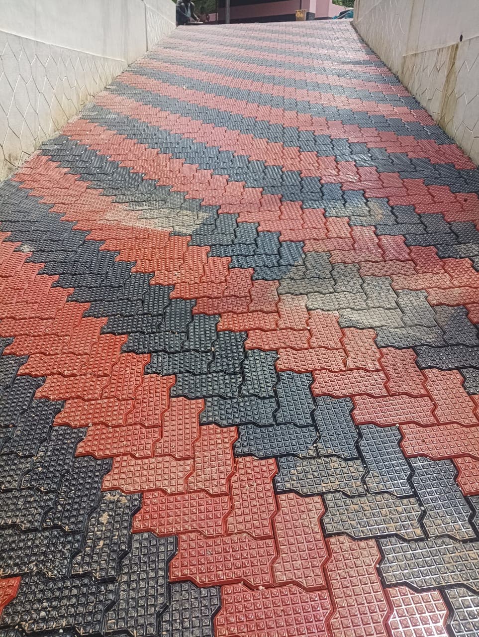 Santhini Bricks and Tiles 