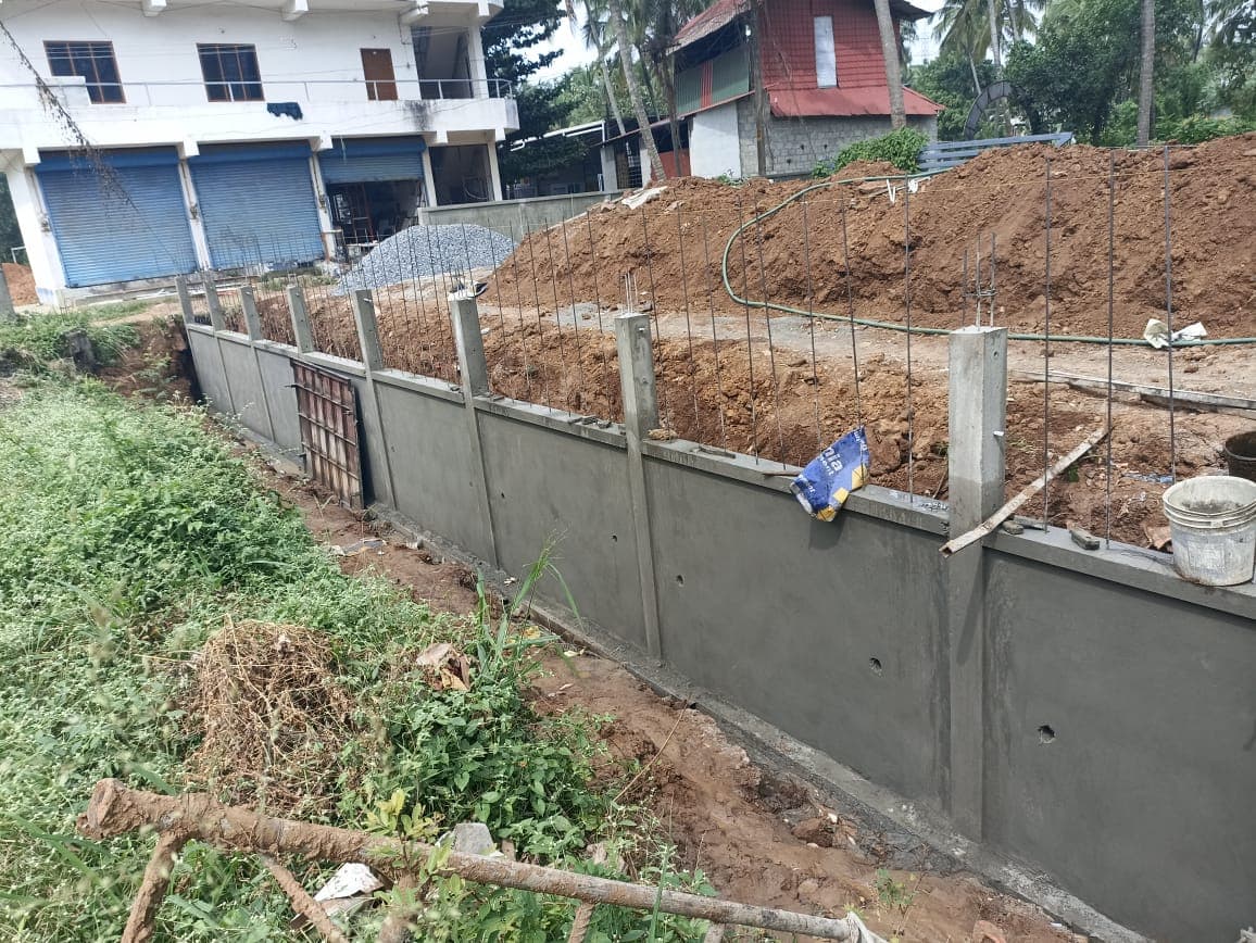 KK Concrete Compound Wall