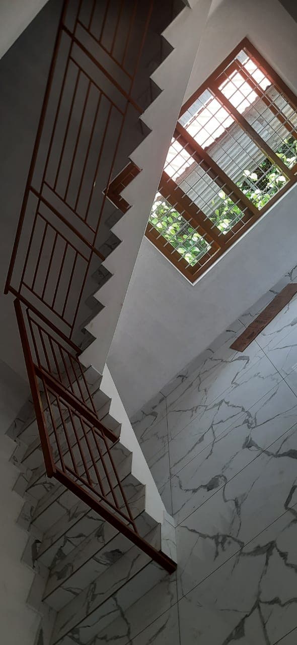 Komaroth Contruction