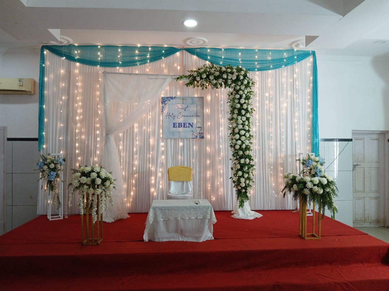 Crayons Florists & Stage Decorators