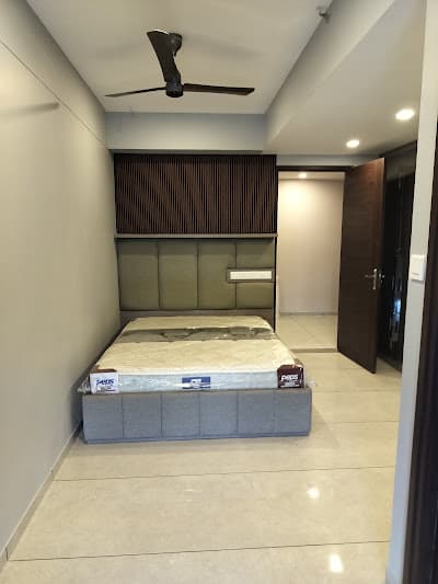 Saptavarna The Professional Painters & Wood Polishes