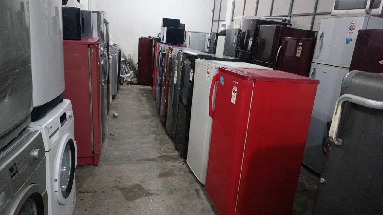 A J Electronics