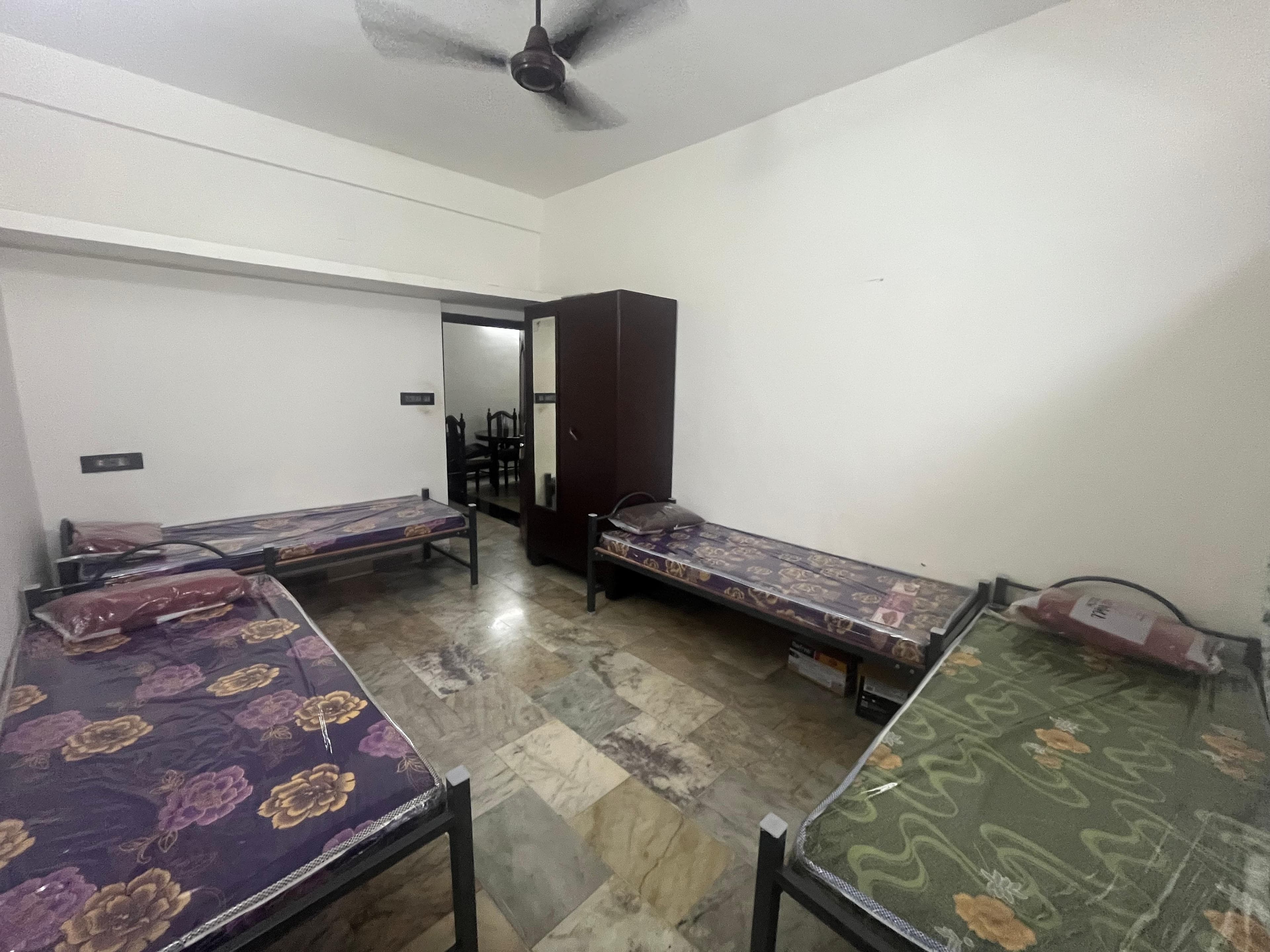 Saro's Premium Ladies Hostel
