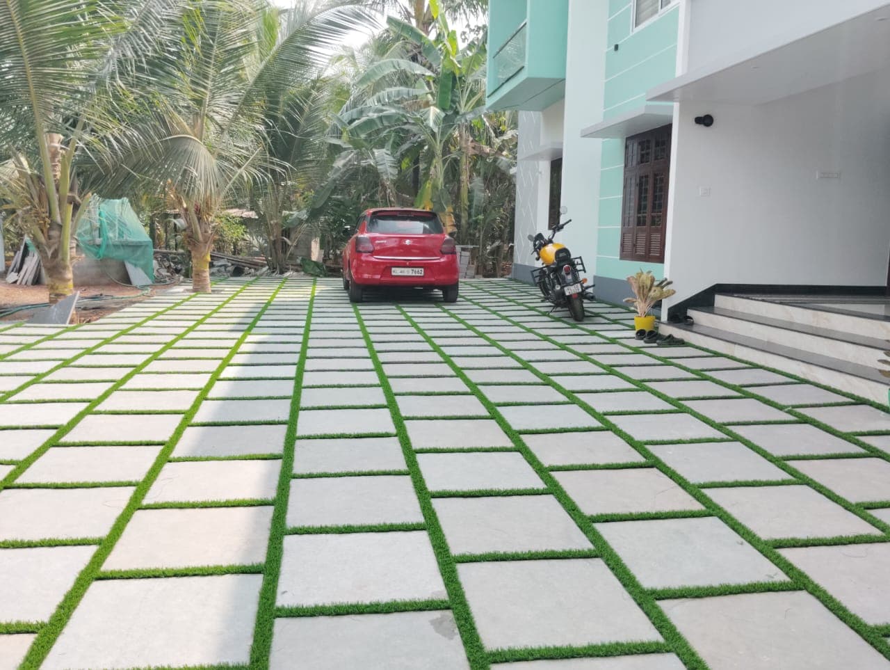 VKC STONES & ROOFINGS