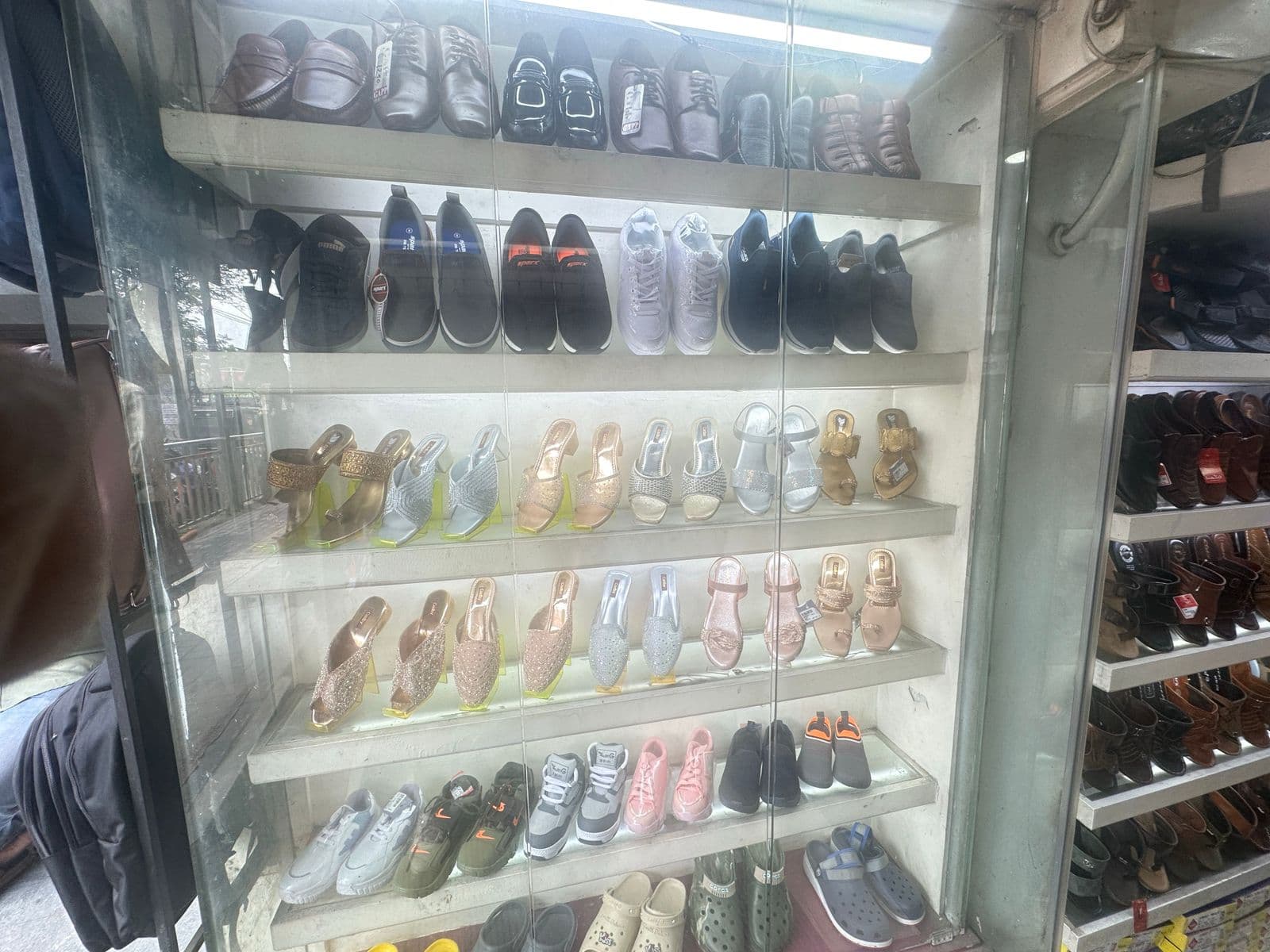 Miras Footwear