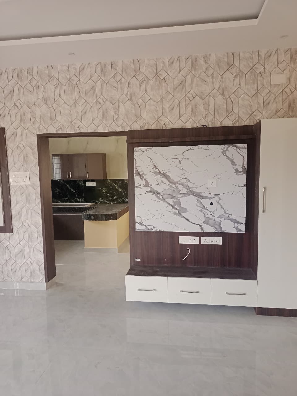 KK BUILDERS & REAL ESTATE