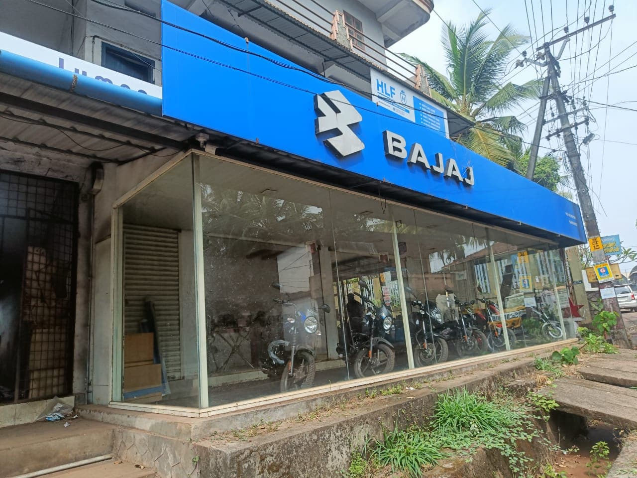  KVR BAJAJ Automobiles 