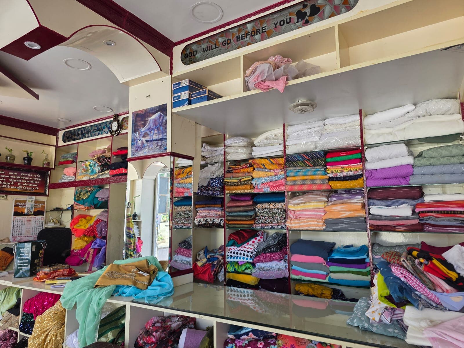 Abis Fashion Boutique 