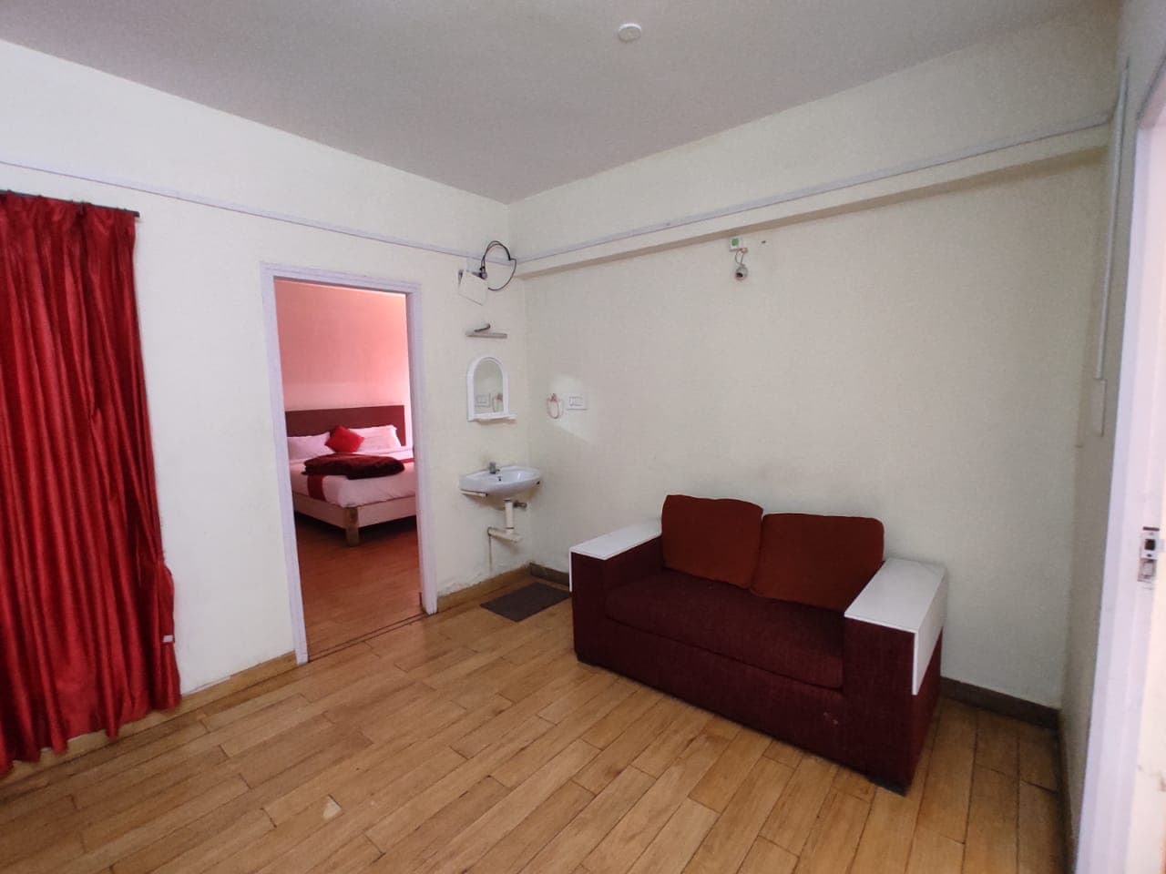 New Emerald Hotel