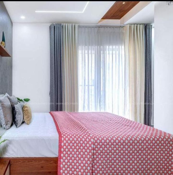 EXCELLENT CURTAINS & BLINDS