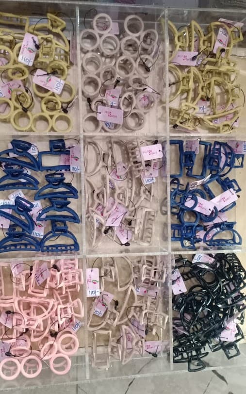 Lipsie Beutik Accessories shop
