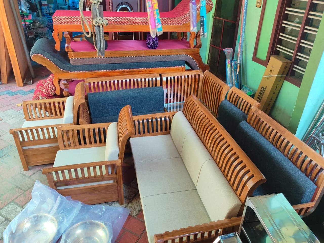 Aswathi Furniture