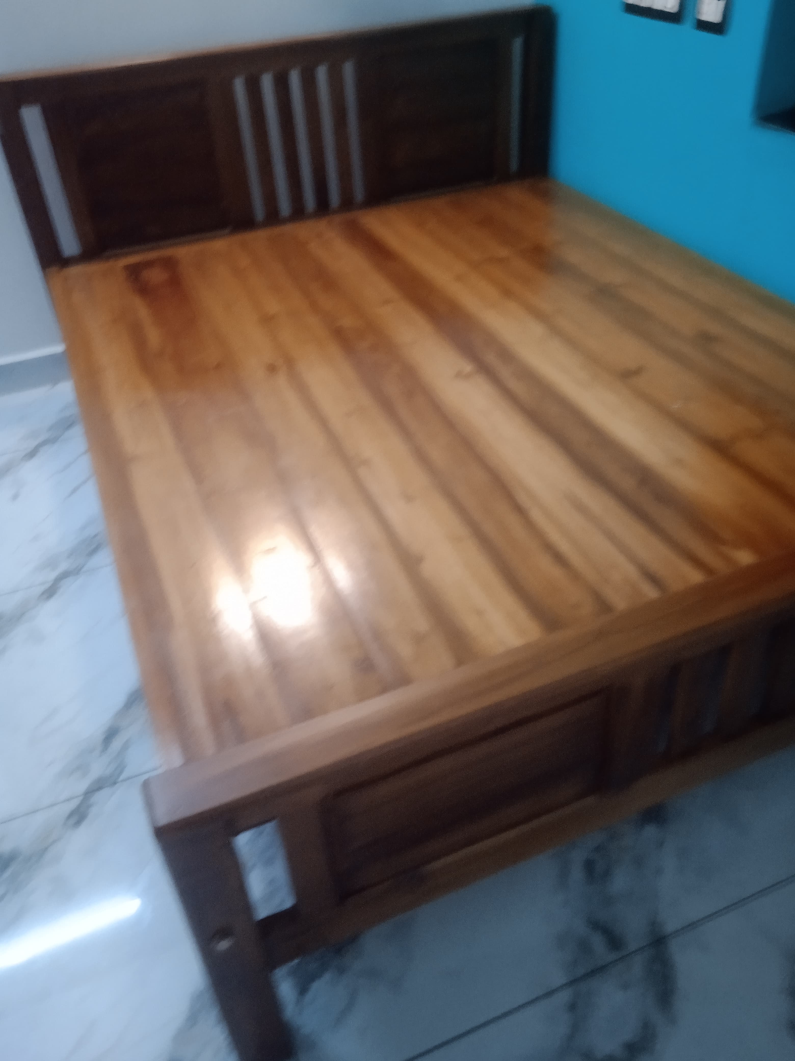 Aswathi Furniture