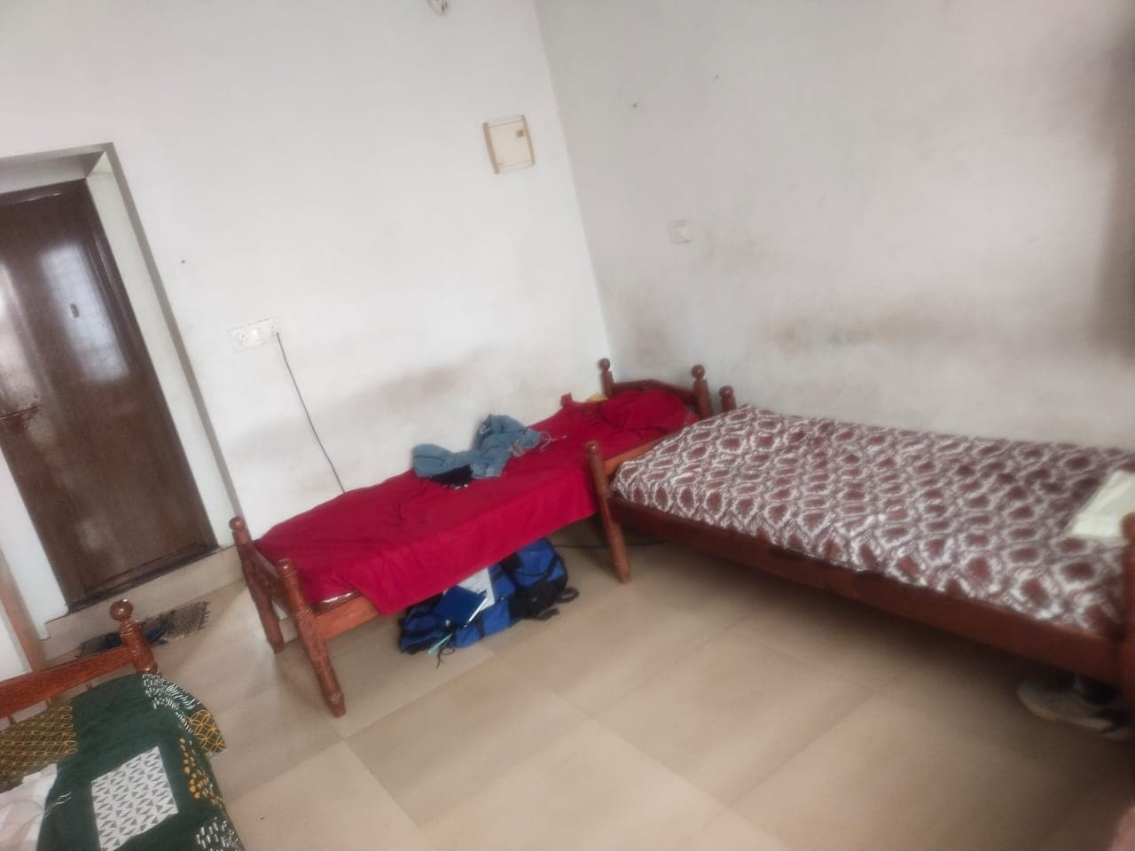 New star Gents & Ladies Hostel
