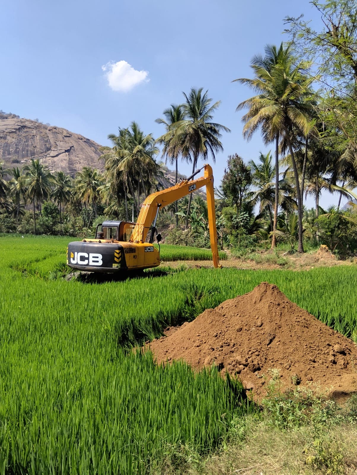 Sri Ayyanarappan Earth Movers