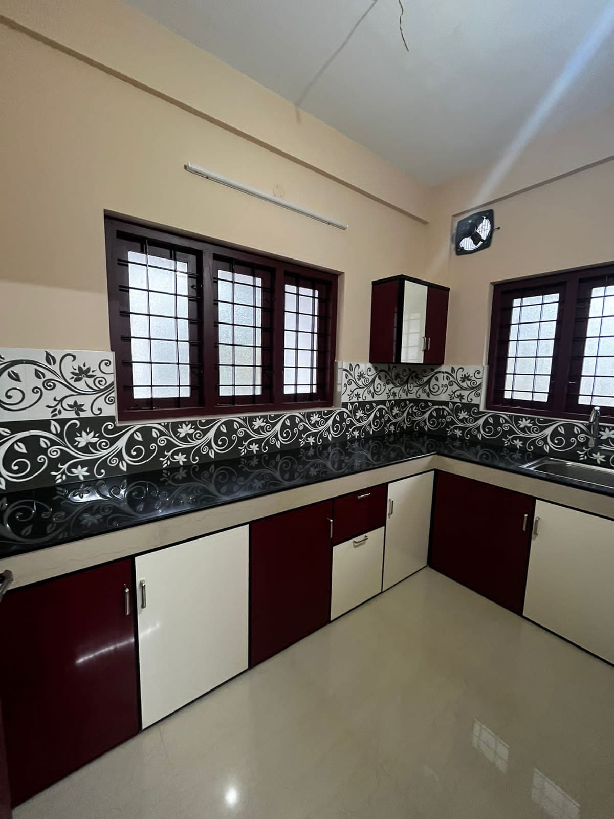 Hayaath Inn Ladies Hostel