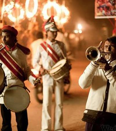 Shalom Band