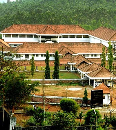 A.J. JOHN MEMORIAL GHSS Thalayolapparambu