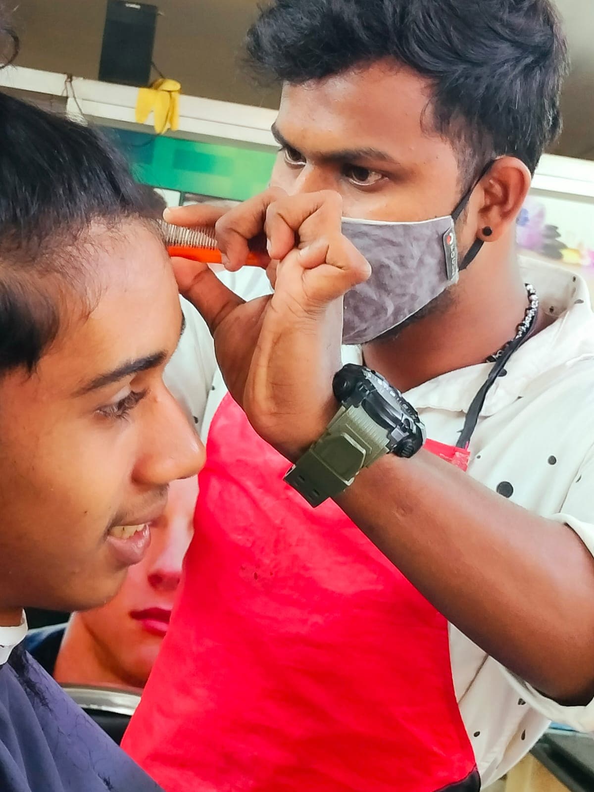 Wet Look Beauty Parlour