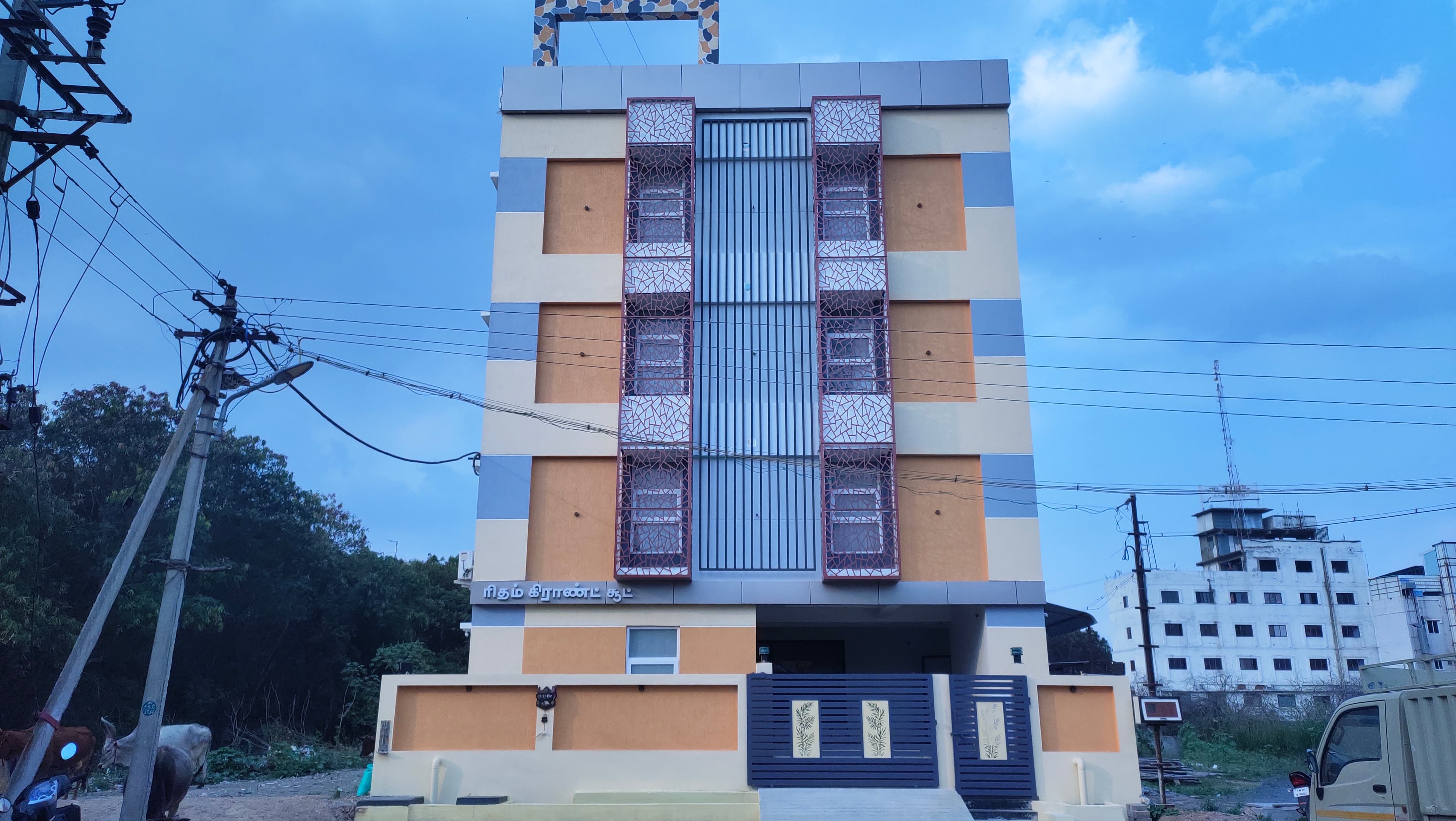 Hotel Rhythm Grand Suite Tamilnadu