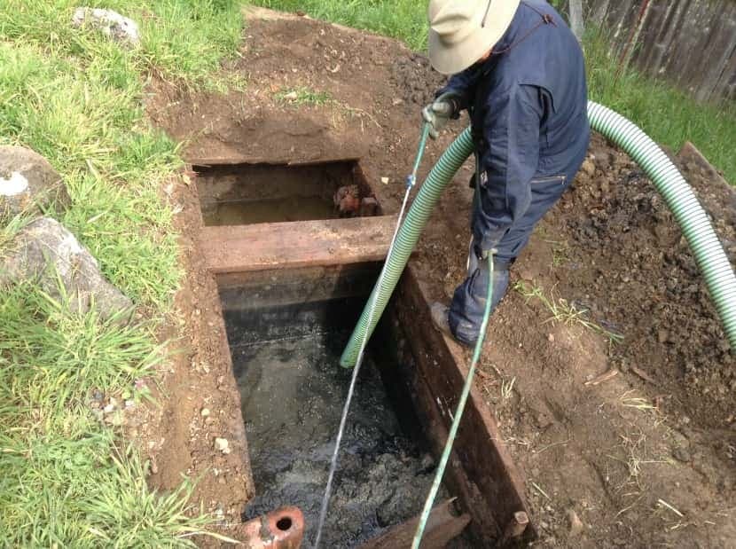 Hitech Septic Tank Cleaner